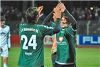 Peter Heyer und Florian Gräf beim Jubel nach dem 2:0 der Schweinfurter.