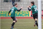 Bastian Lunz und Peter Heyer freuen sich über das 0:1