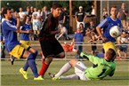 Und schon steht es 0:1. Mario Linsenmeyer vollstreckt gekonnt.