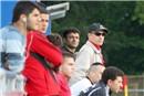 Hautnah dran war Cagri Spor (rechts Ihsan Mercan) bei seinem Gegner, den Bayern Kickers (Edin Kacar).